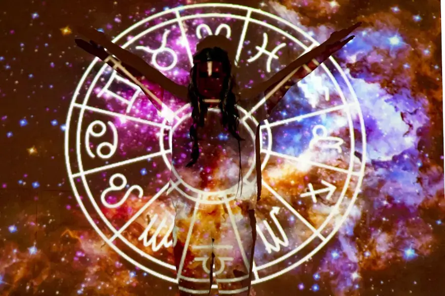 Blog Astrología Pexels Mikhail Nilov - Primer gran centro de terapias alternativas y Medicina Holística en Barcelona. Atendemos directamente a pacientes y ofrecemos cursos de Medicina Integrativa. Visite nuestro Centro/Escuela o llame al 934 635 572 para mas información.