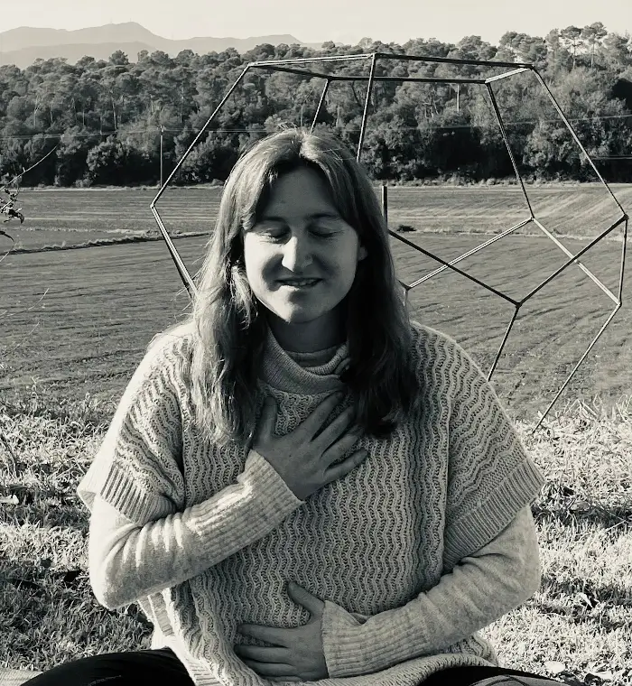 Terapia Tántica en promoción y taller de tantr con Susanna Rovira - Primer gran centro de terapias alternativas y Medicina Holística en Barcelona. Atendemos directamente a pacientes y ofrecemos cursos de Medicina Integrativa. Visite nuestro Centro/Escuela o llame al 934 635 572 para mas información.